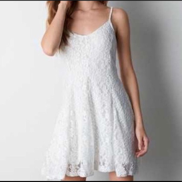 white lace sun dresses